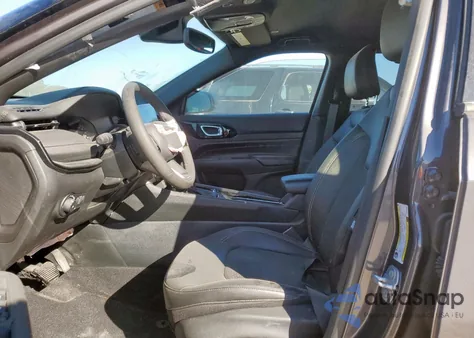 2024 Jeep Compass Latitude z USA, uszkodzony, nr VIN 3C4NJDBN2RT120997